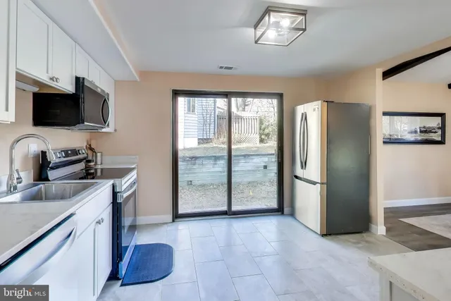 $540,000 | 9111 Goldamber Garth, Columbia, MD 21045