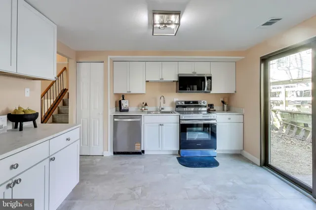 $540,000 | 9111 Goldamber Garth, Columbia, MD 21045