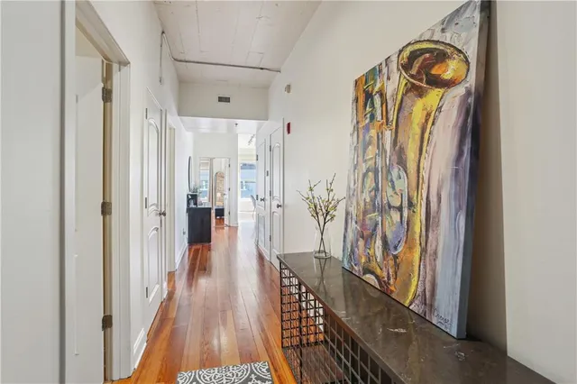 $719,000 | 909 Lafayette Street, Unit 10, New Orleans, LA 70112