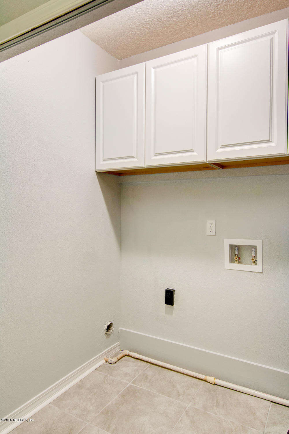 1634 Derringer Road Jacksonville, FL 32225 - Photo 19 of 41 a view of an empty room