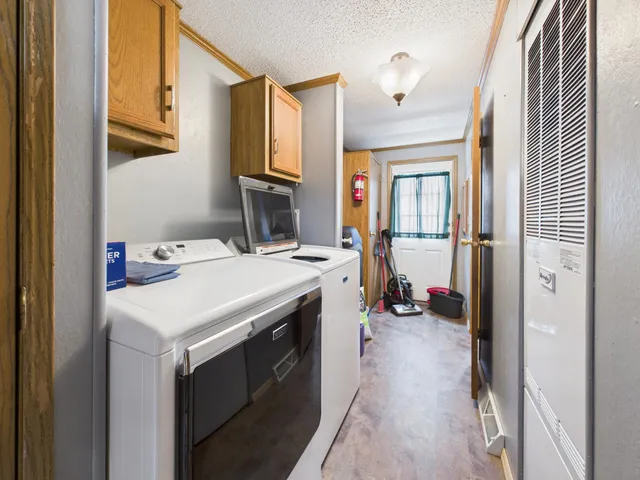 $449,000 | 30319 208th Avenue, Glenwood, MN 56334