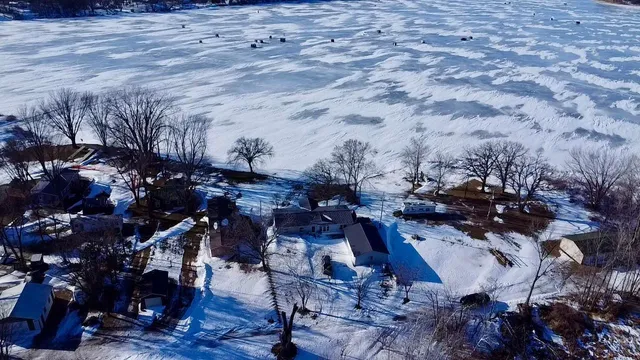 $449,000 | 30319 208th Avenue, Glenwood, MN 56334