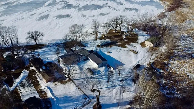 $449,000 | 30319 208th Avenue, Glenwood, MN 56334