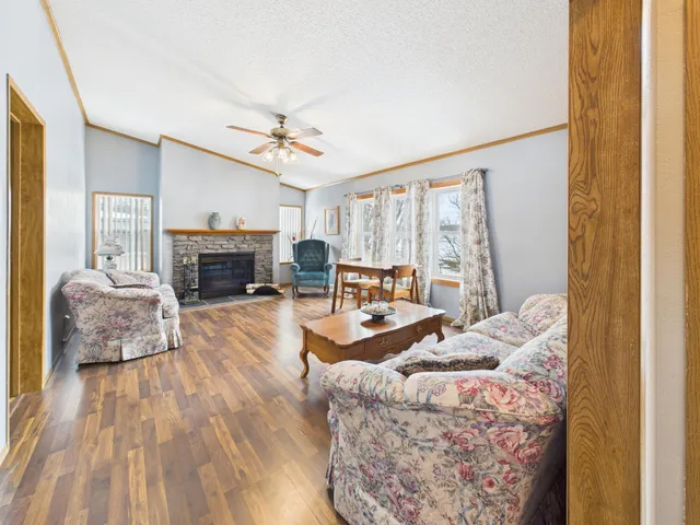 $449,000 | 30319 208th Avenue, Glenwood, MN 56334