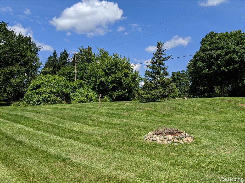 2490 Hadley Road Lapeer, MI 48446 - Photo 73 of 80