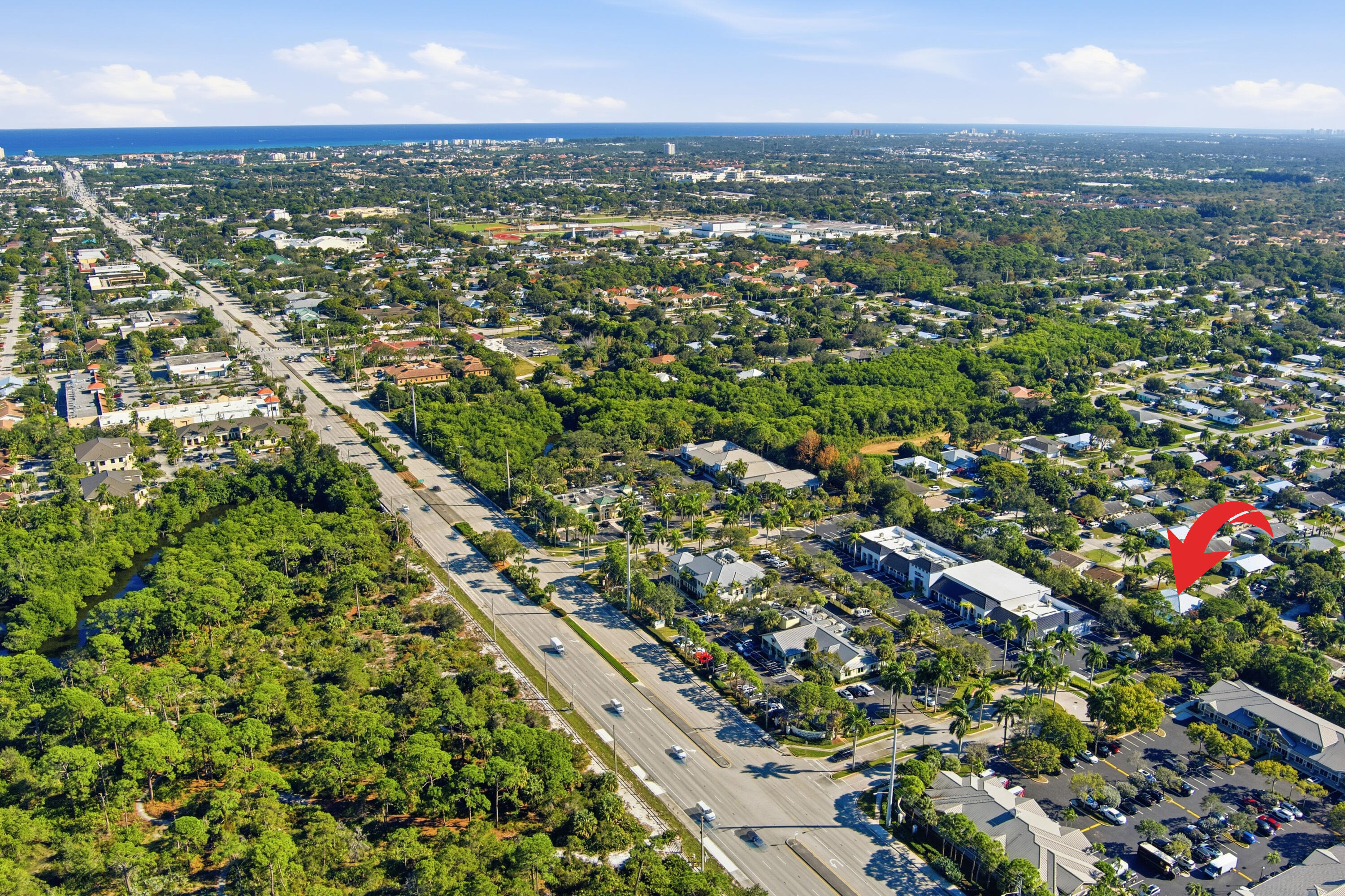 1105 Cherokee Street Jupiter, FL 33458 - Photo 29 of 31 1105_Cherokee_St_008arrow