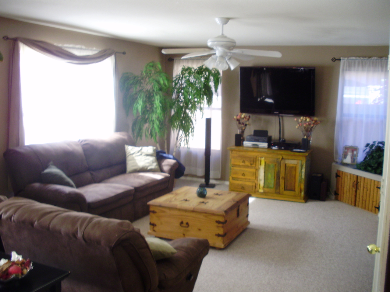 4717 East Swilling Road Phoenix, AZ 85050 - Photo 8 of 19 Family Room