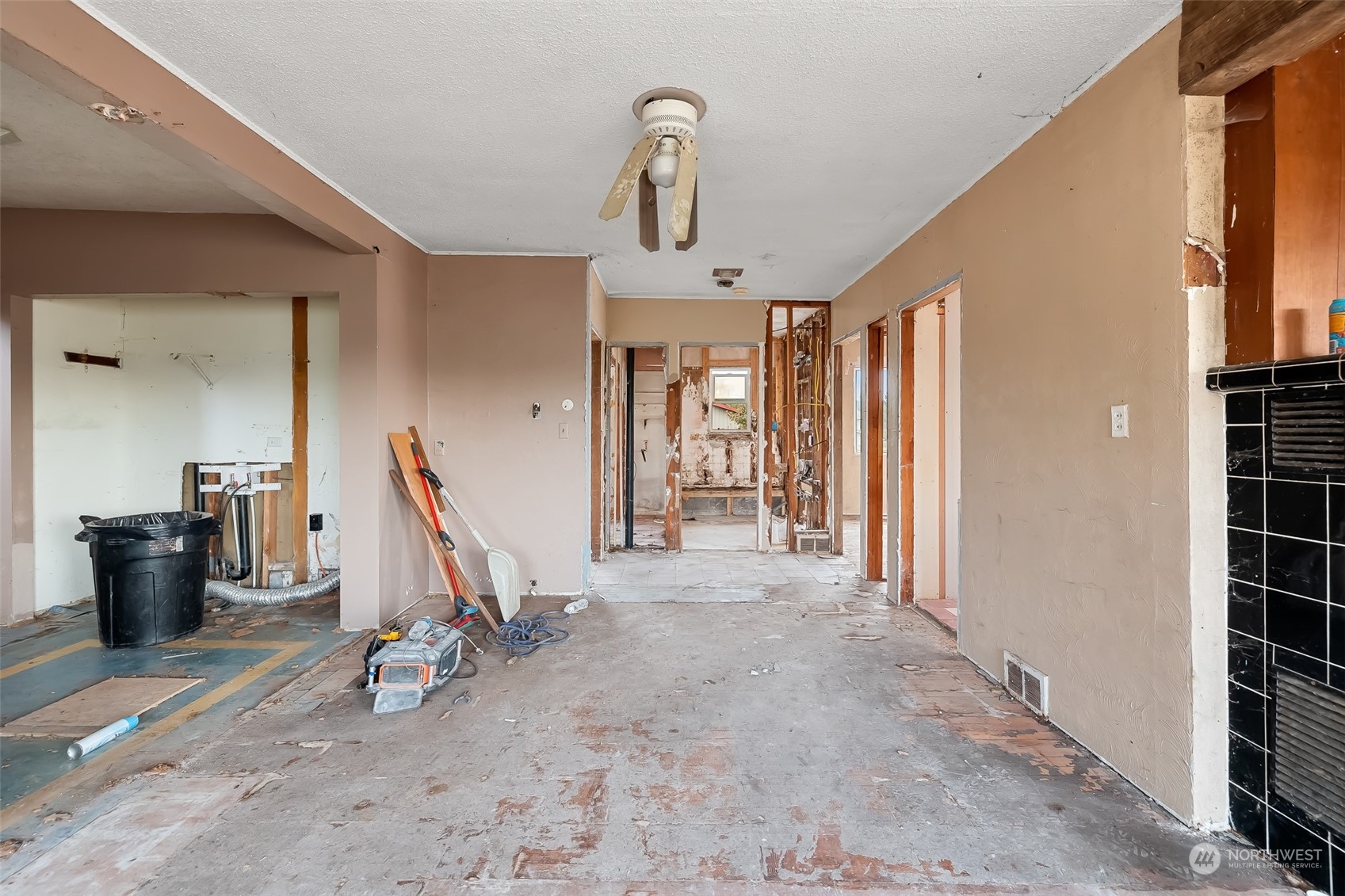 95 Hogan Road Hoquiam, WA 98550 - Photo 8 of 18 Gallery Image 8