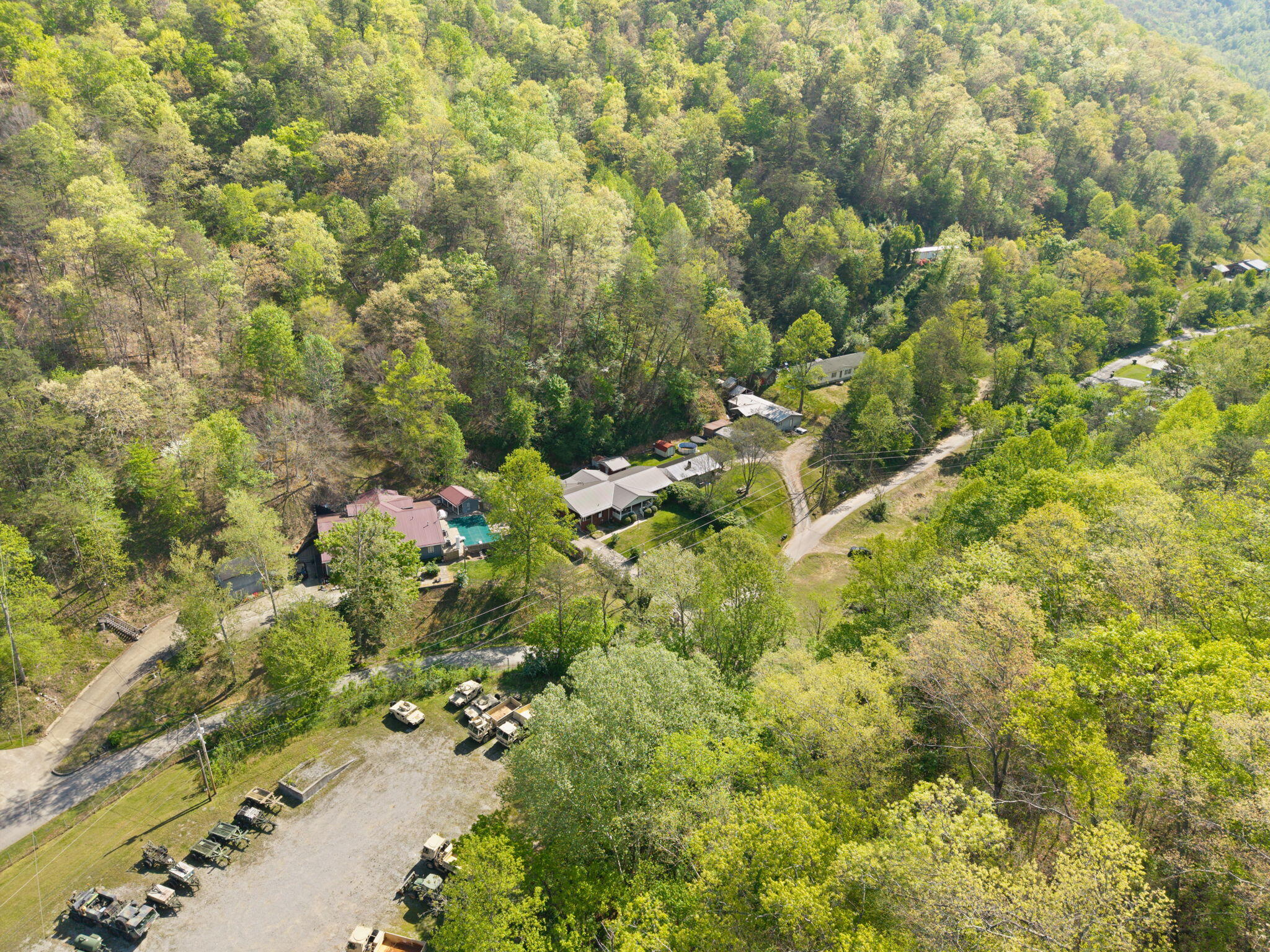 191 Armory Road Prestonsburg, KY 41653 - Photo 7 of 65 10-web-or-mls-DJI_20260416104835_0027_D