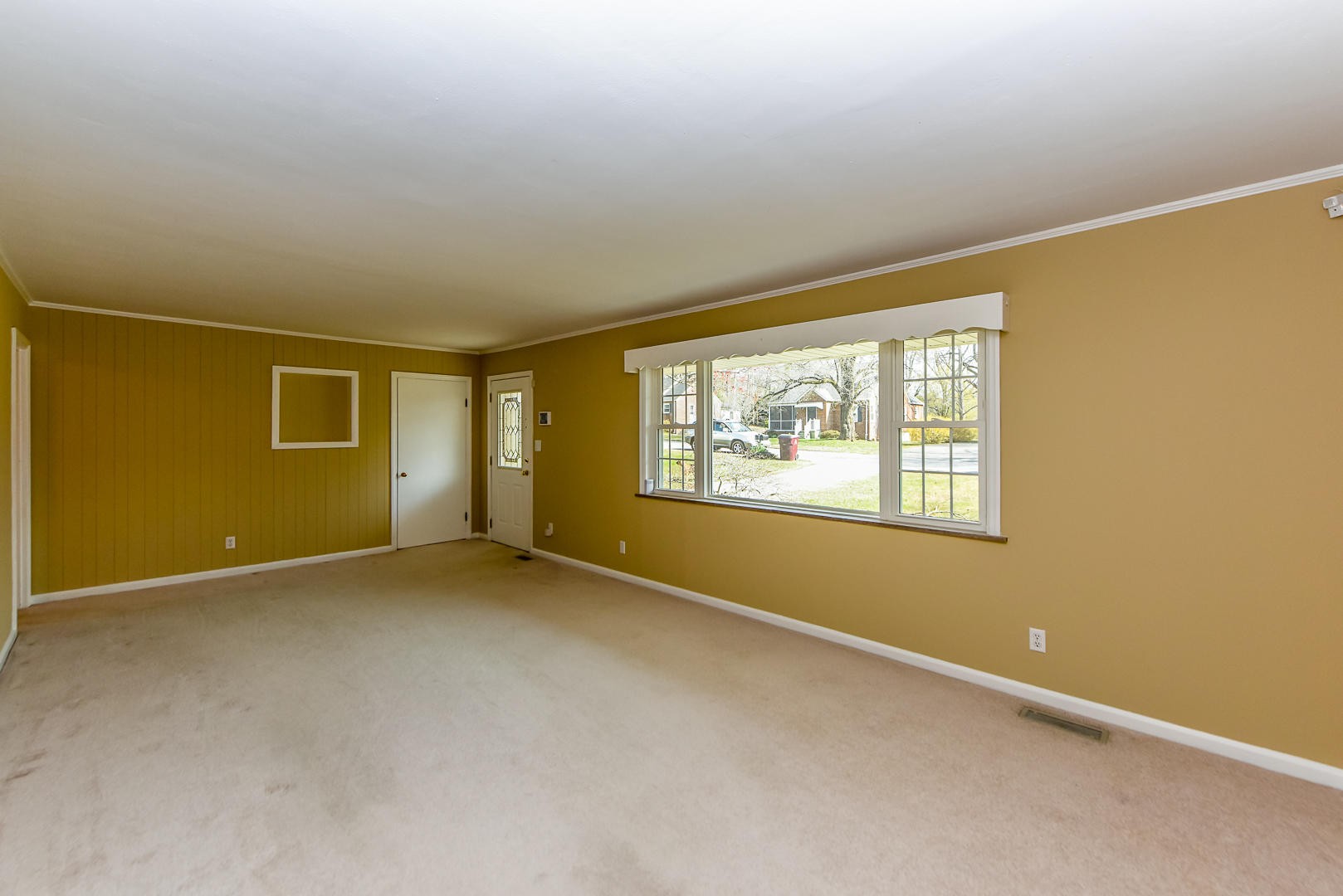 1723 Ramsay Street Alcoa, TN 37701 - Photo 3 of 27 Gallery Image 3