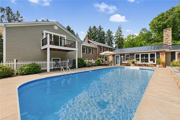 front view of house with a yard