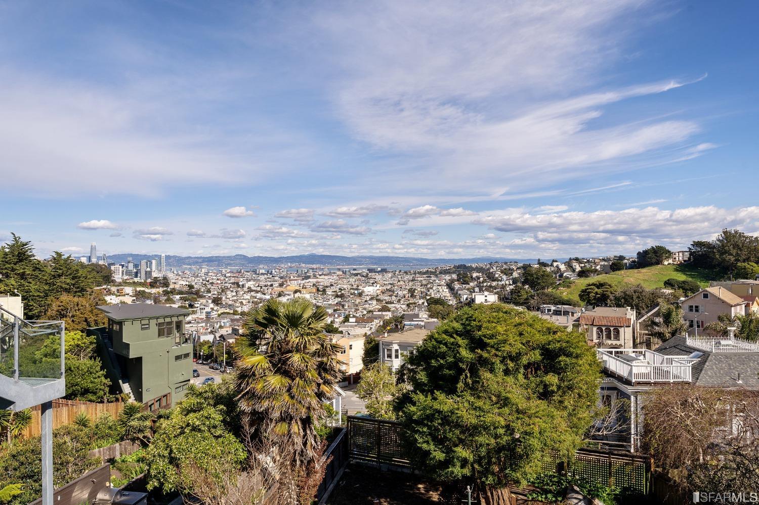 385 Corbett Avenue San Francisco, CA 94114 - Photo 21 of 72 an aerial view of multiple house