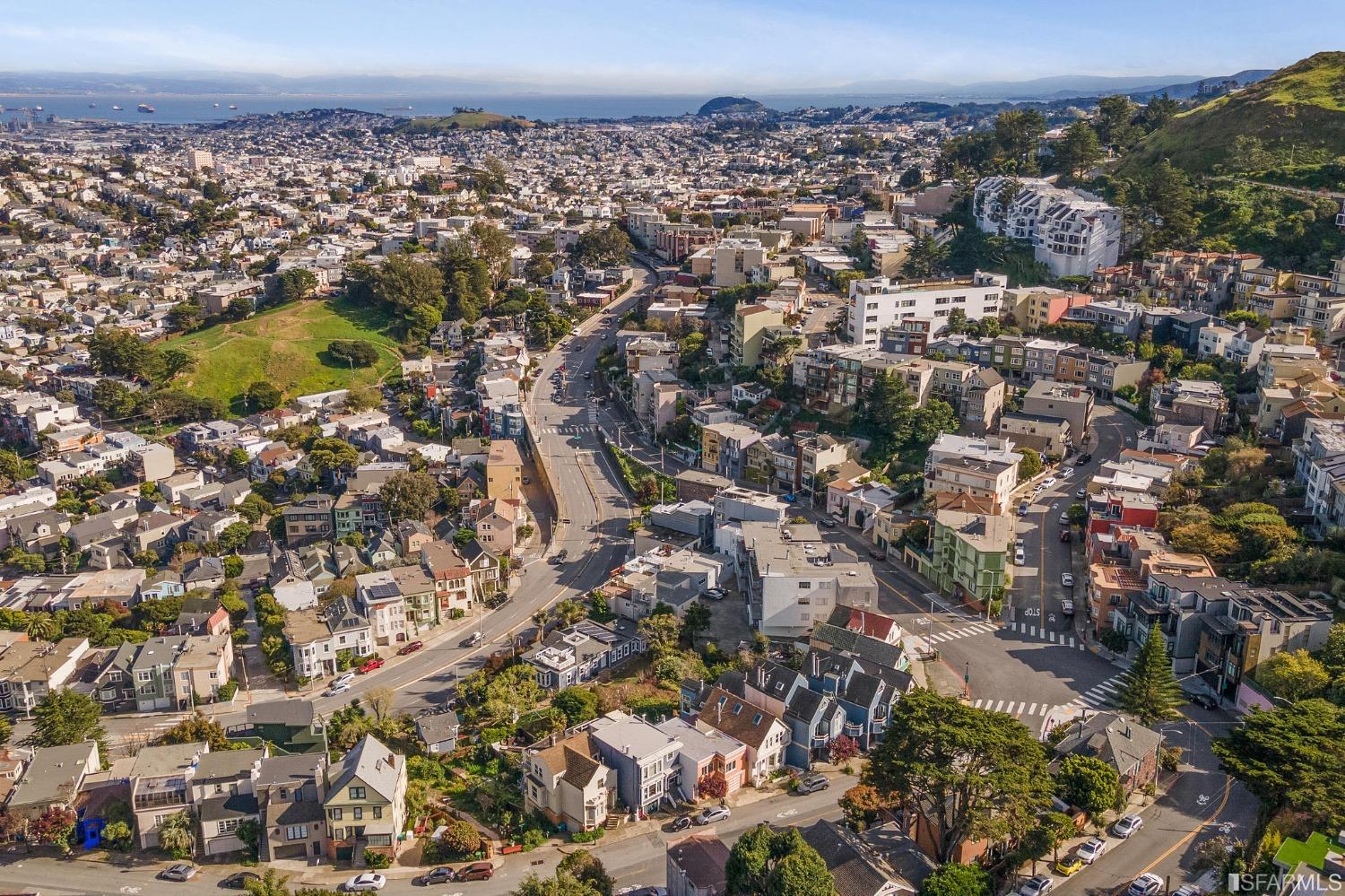 385 Corbett Avenue San Francisco, CA 94114 - Photo 5 of 72 an aerial view of a city