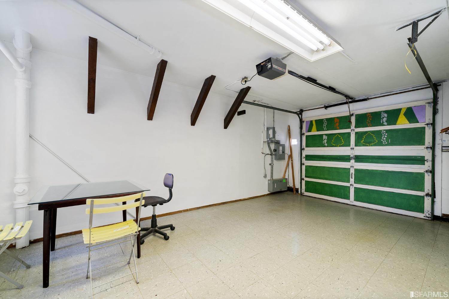 385 Corbett Avenue San Francisco, CA 94114 - Photo 52 of 72