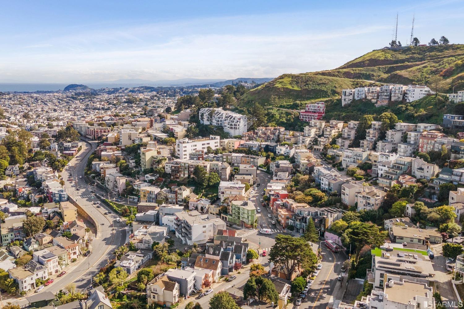 385 Corbett Avenue San Francisco, CA 94114 - Photo 64 of 72 an aerial view of residential houses with city view