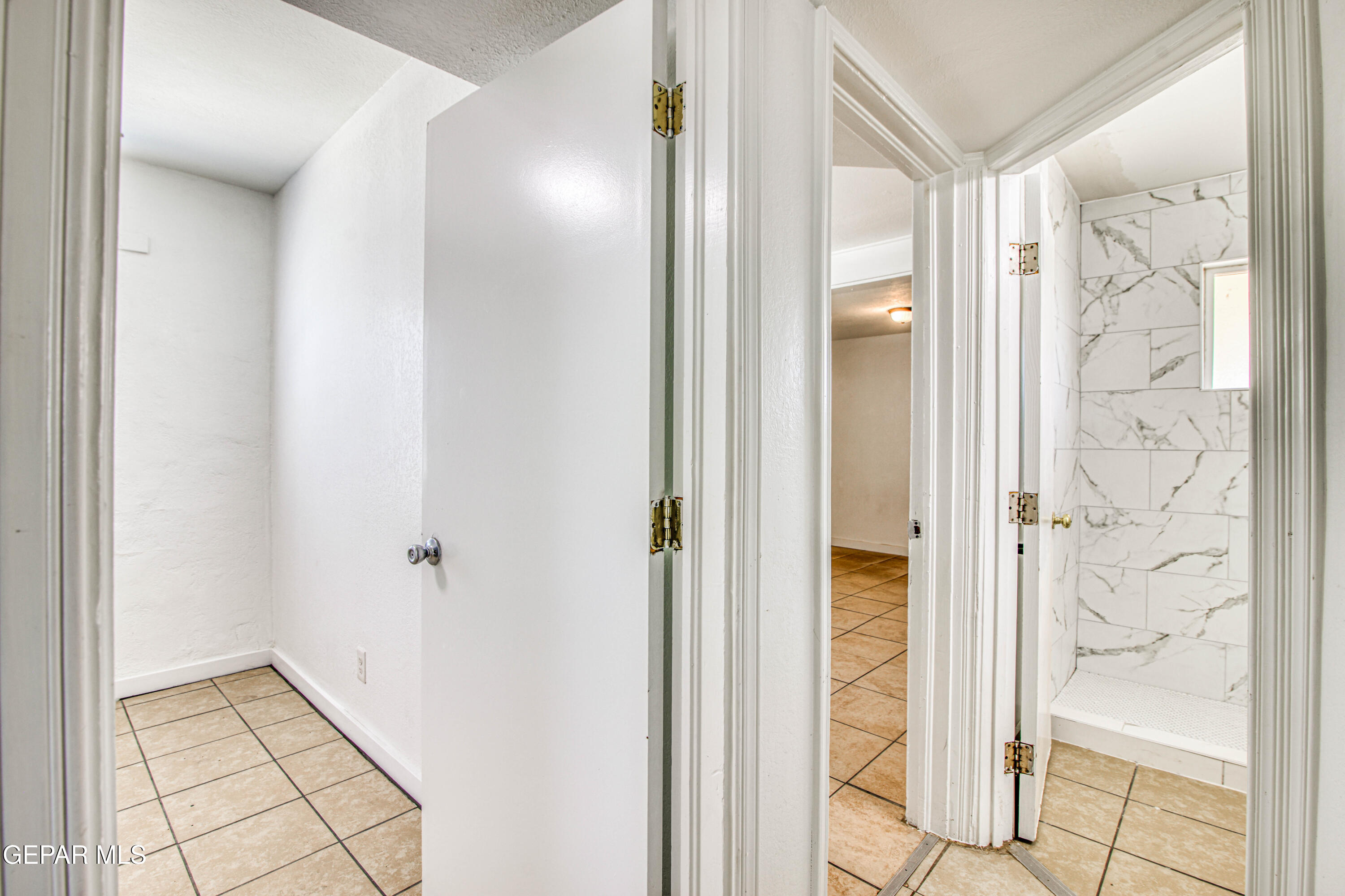 8929 Robert Drive El Paso, TX 79904 - Photo 26 of 73 362A9693_HDR