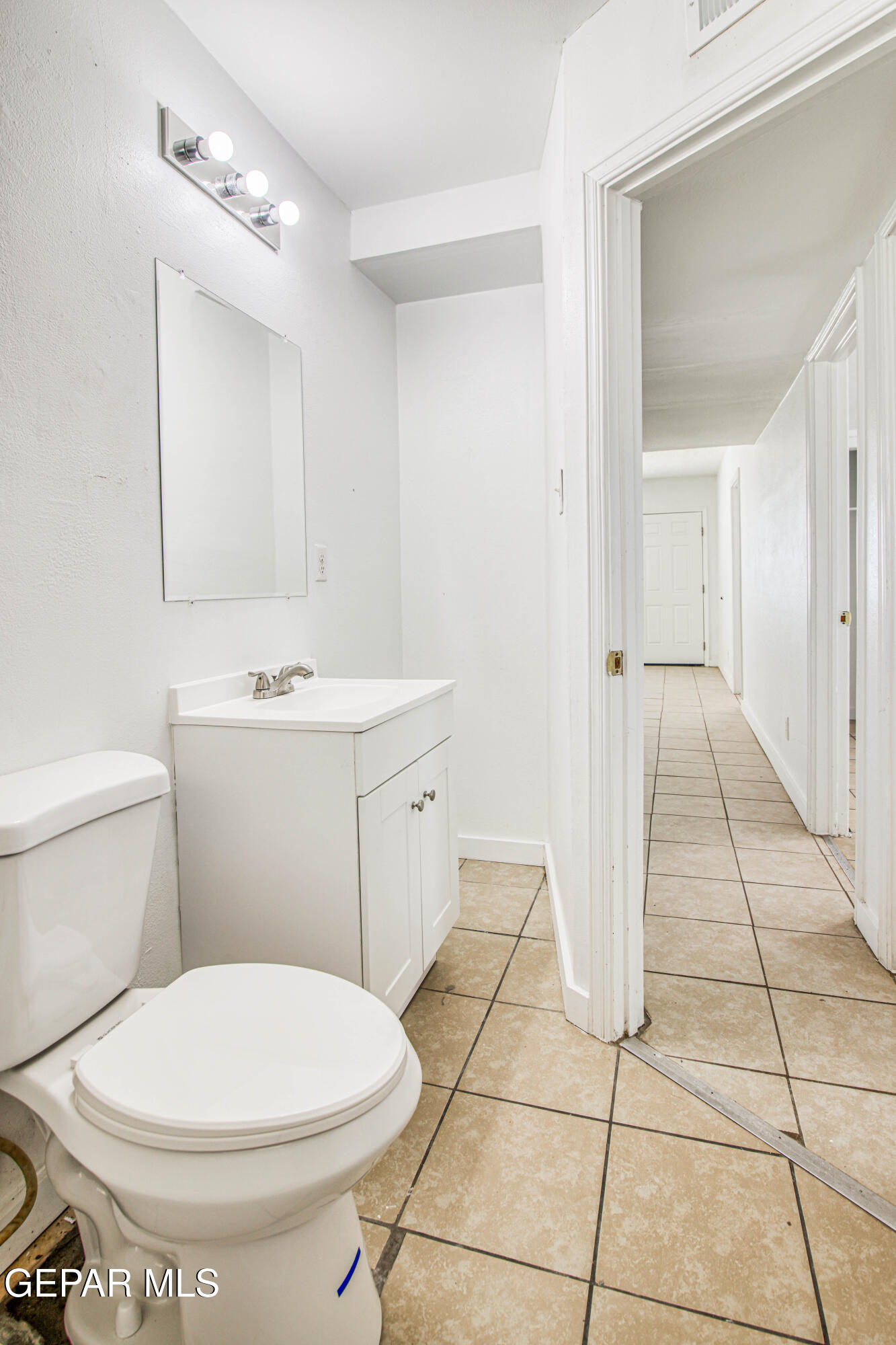 8929 Robert Drive El Paso, TX 79904 - Photo 30 of 73 362A9718_HDR