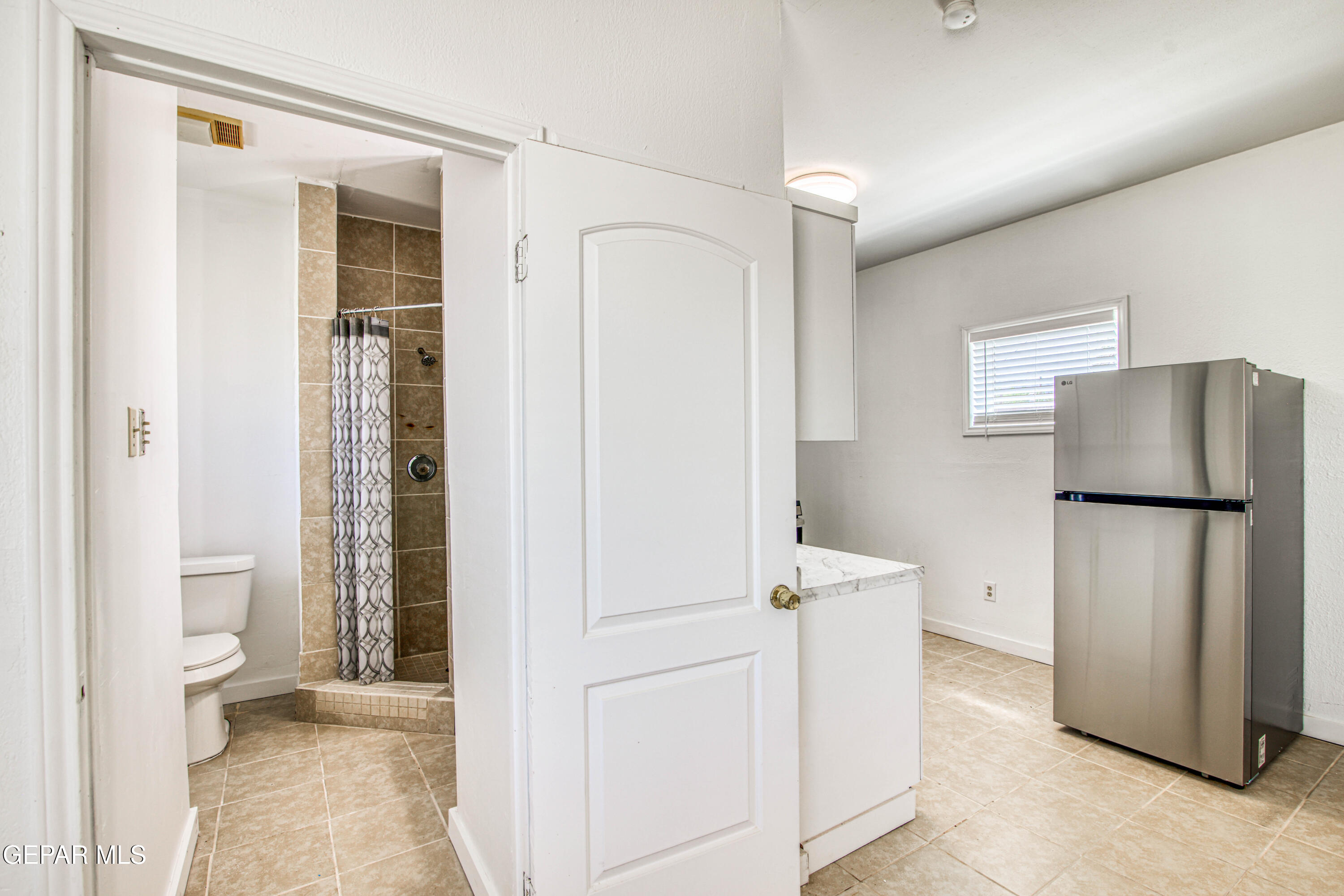 8929 Robert Drive El Paso, TX 79904 - Photo 55 of 73 362A9858_HDR