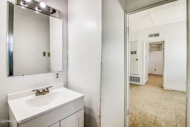 $199,950 | 8929 Robert Drive, El Paso, TX 79904