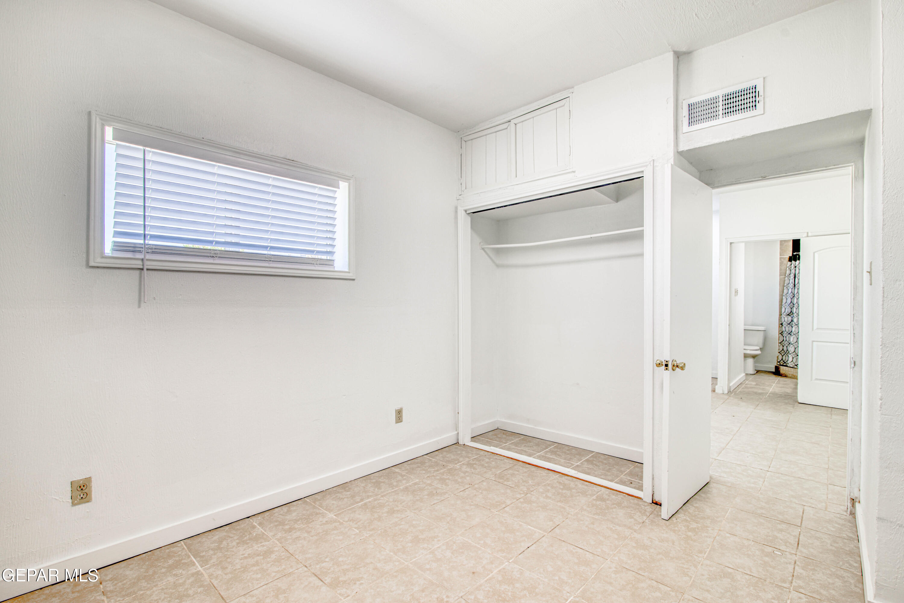 8929 Robert Drive El Paso, TX 79904 - Photo 70 of 73 362A9948_HDR