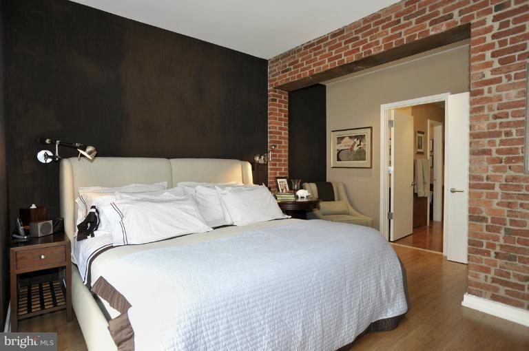 1413 P Street Northwest, Unit 203 Washington, DC 20005 - Photo 18 of 25 Bedroom (Master)