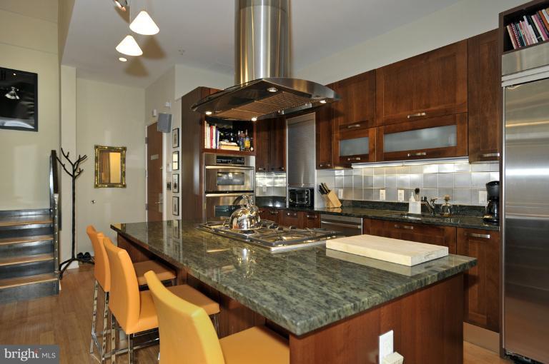 1413 P Street Northwest, Unit 203 Washington, DC 20005 - Photo 20 of 25 Kitchen