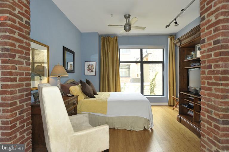 1413 P Street Northwest, Unit 203 Washington, DC 20005 - Photo 4 of 25 Bedroom