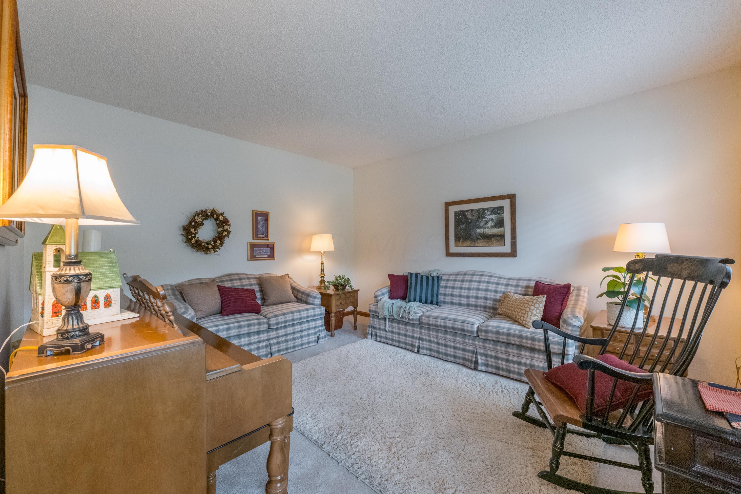 664 Ridenour Road Columbus, OH 43230 - Photo 27 of 77 024P1703926
