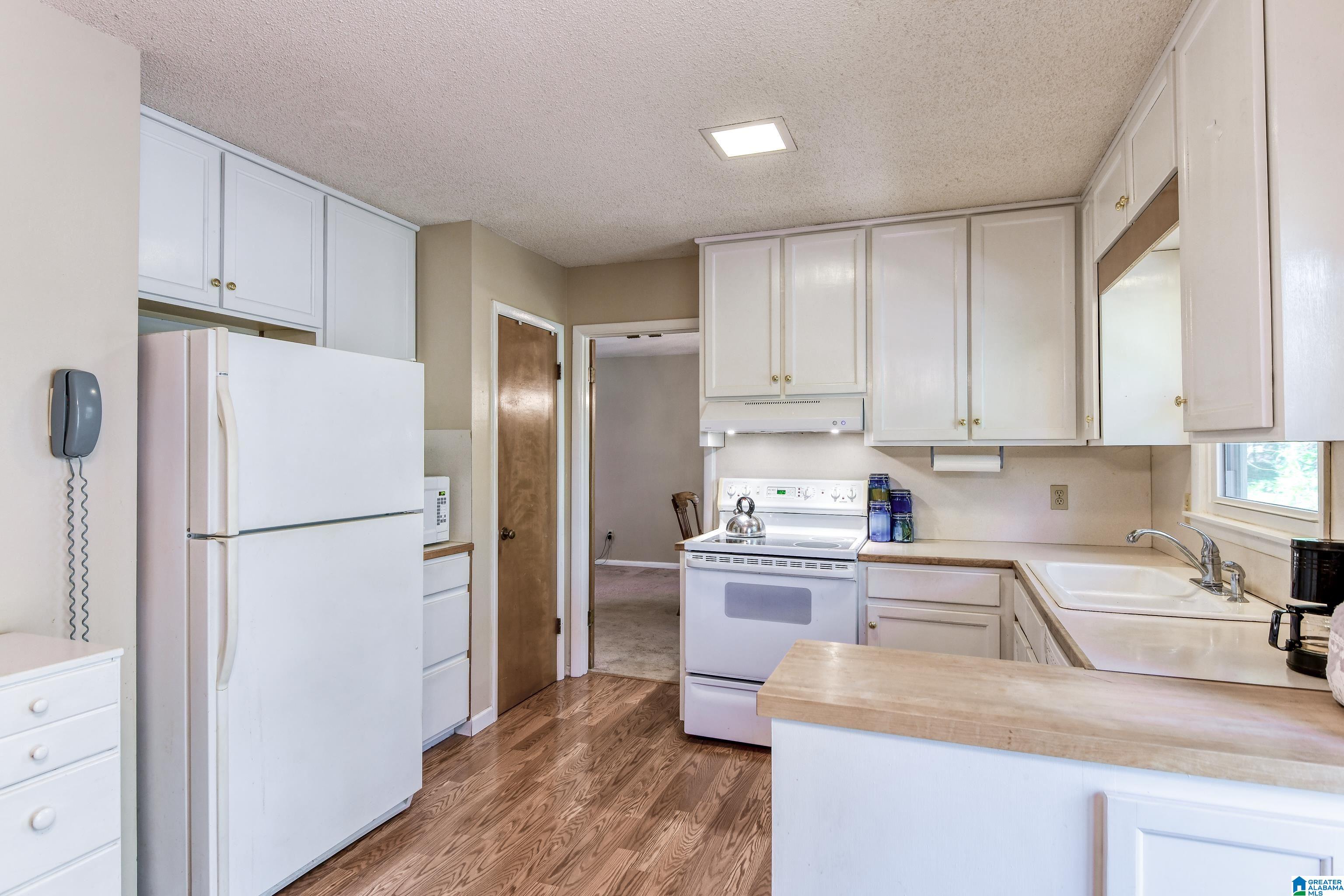 2528 Matzek Road Birmingham, AL 35226 - Photo 20 of 38