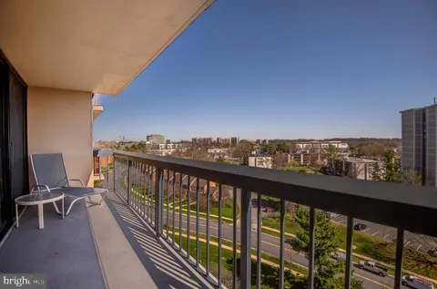 $275,000 | 7401 Westlake Terrace, Unit 1203, Bethesda, MD 20817