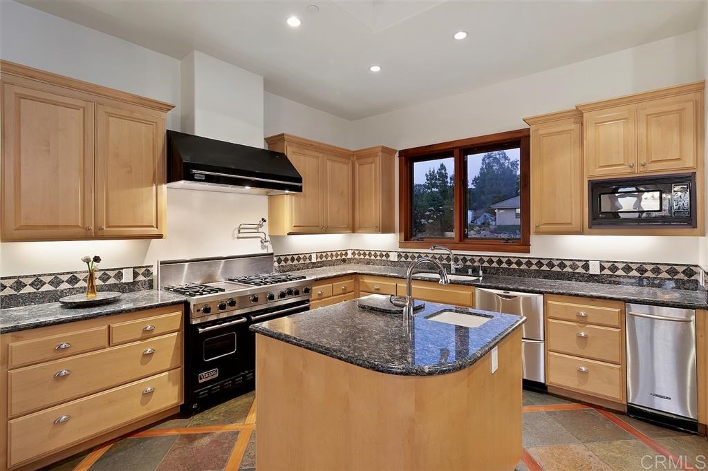 2491 Willits Road Alpine, CA 91901 - Photo 5 of 25