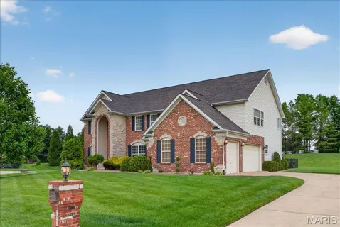 $1,250,000 | 371 Galahad Court, Weldon Spring, MO 63304