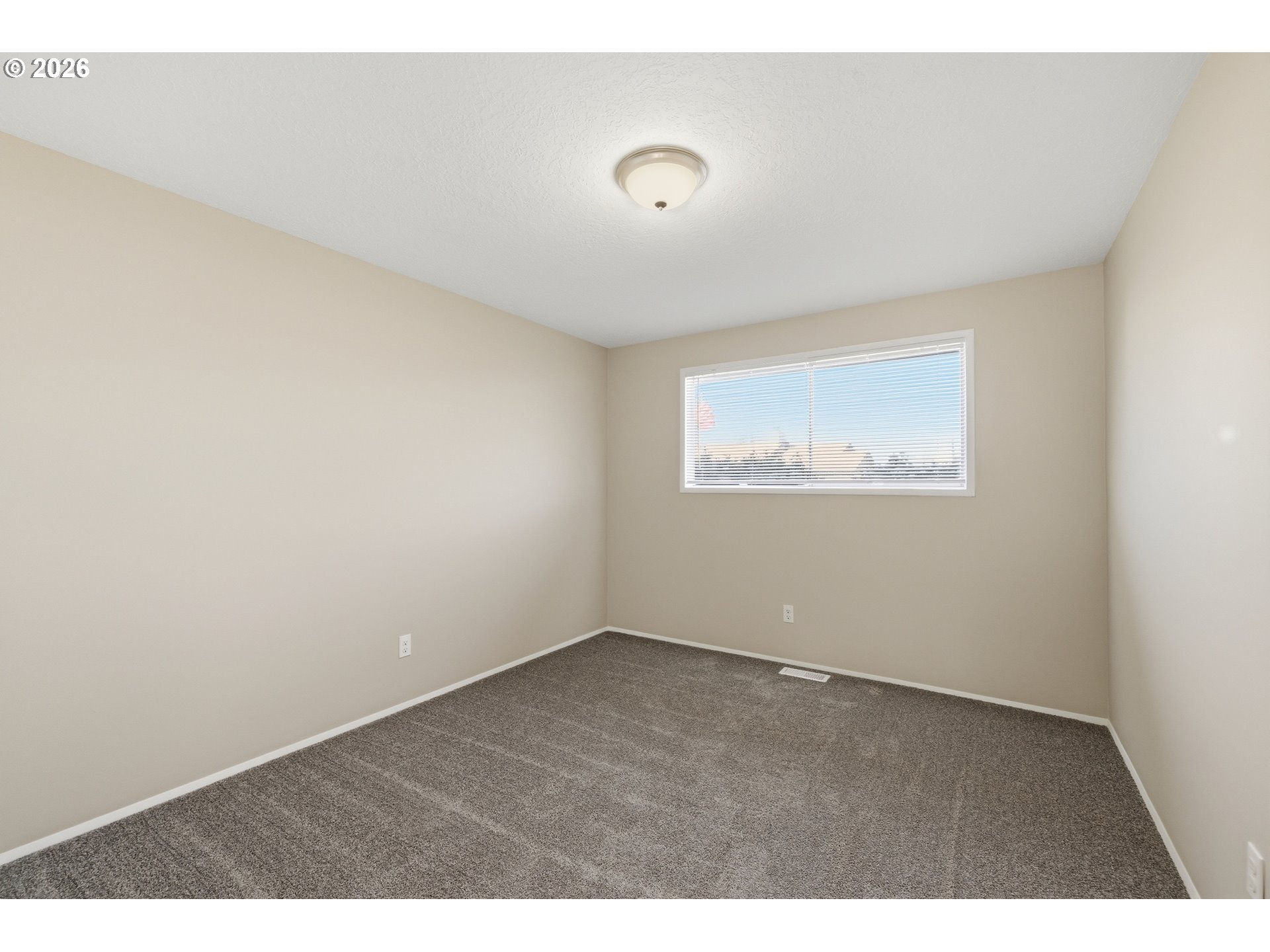 1386 Vanderbeck Lane Woodburn, OR 97071 - Photo 15 of 41 Bedroom