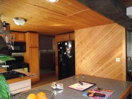 5875 Guenthardt Road Manistee, MI 49660 - Photo 9 of 28 h