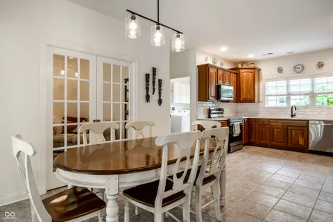 $379,990 | 3382 Nottinghill Drive East, Plainfield, IN 46168