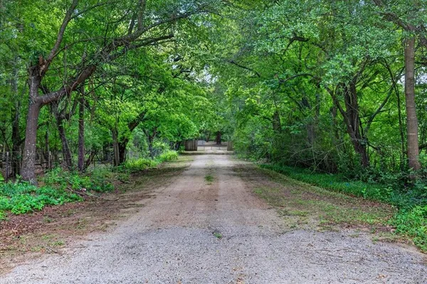 $250,000 | 325 Lincoln Street, Trinidad, TX 75163