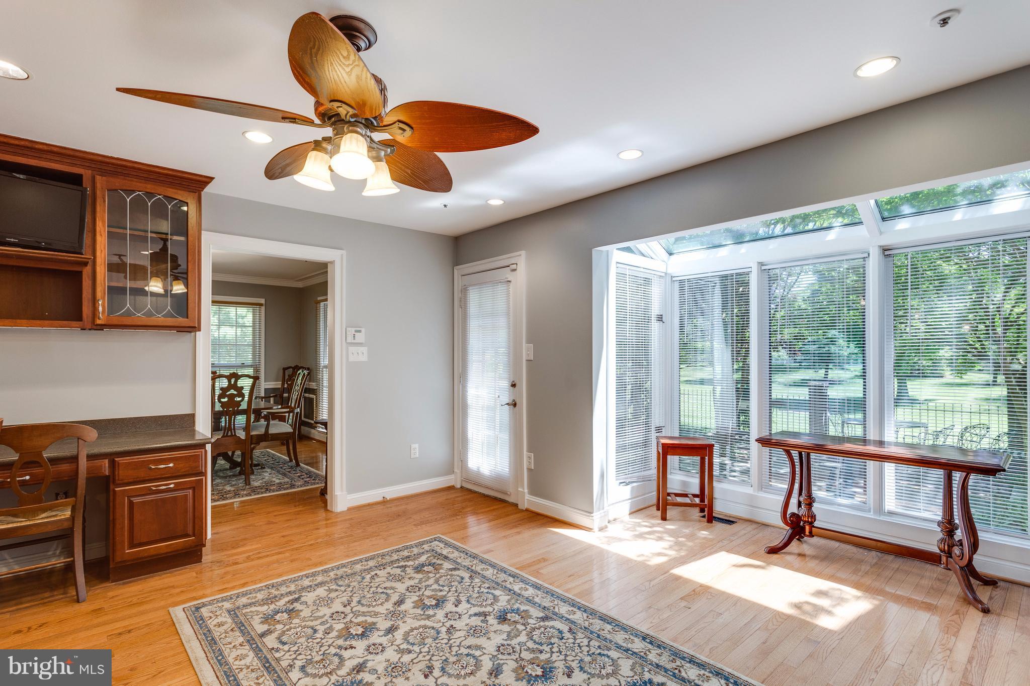 11807 Bishops Content Road Bowie, MD 20721 - Photo 11 of 30 Breakfast Area