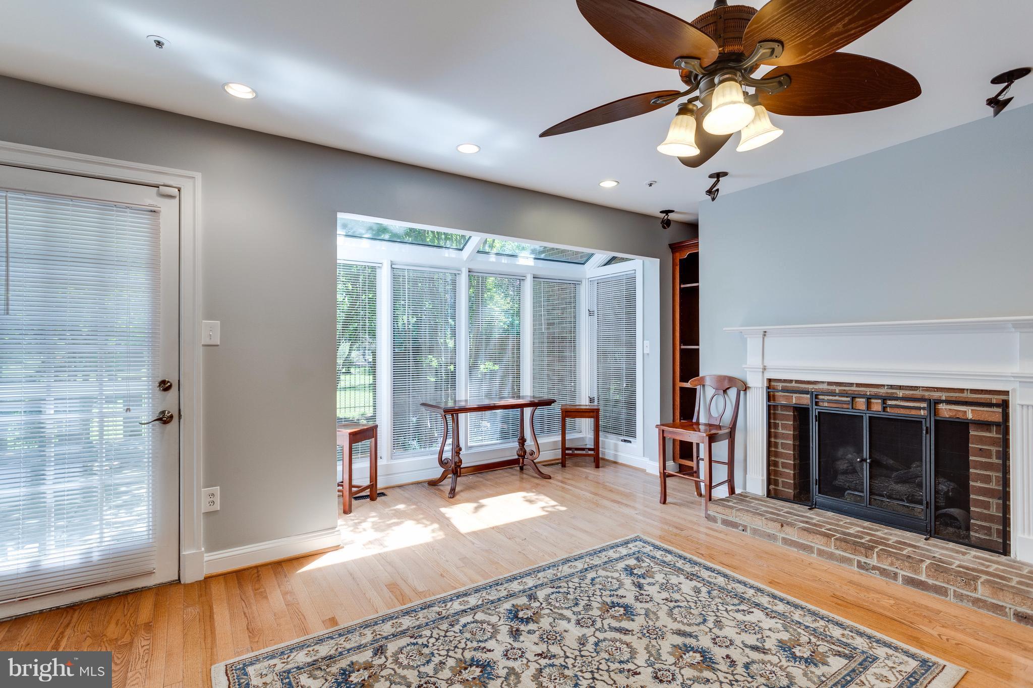 11807 Bishops Content Road Bowie, MD 20721 - Photo 12 of 30 Breakfast Nook