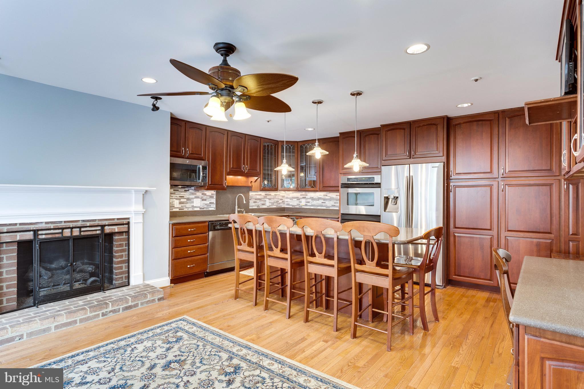 11807 Bishops Content Road Bowie, MD 20721 - Photo 10 of 30 Kitchen