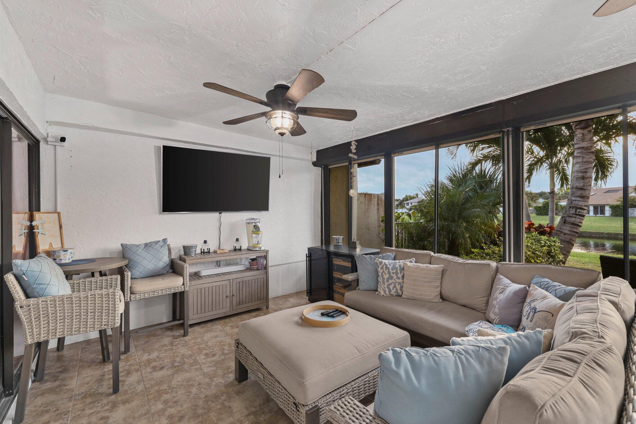 400 Southwest 28th Avenue Delray Beach, FL 33445 - Photo 20 of 53 400 Southwest 28th Ave - 30.jpg-SMALL