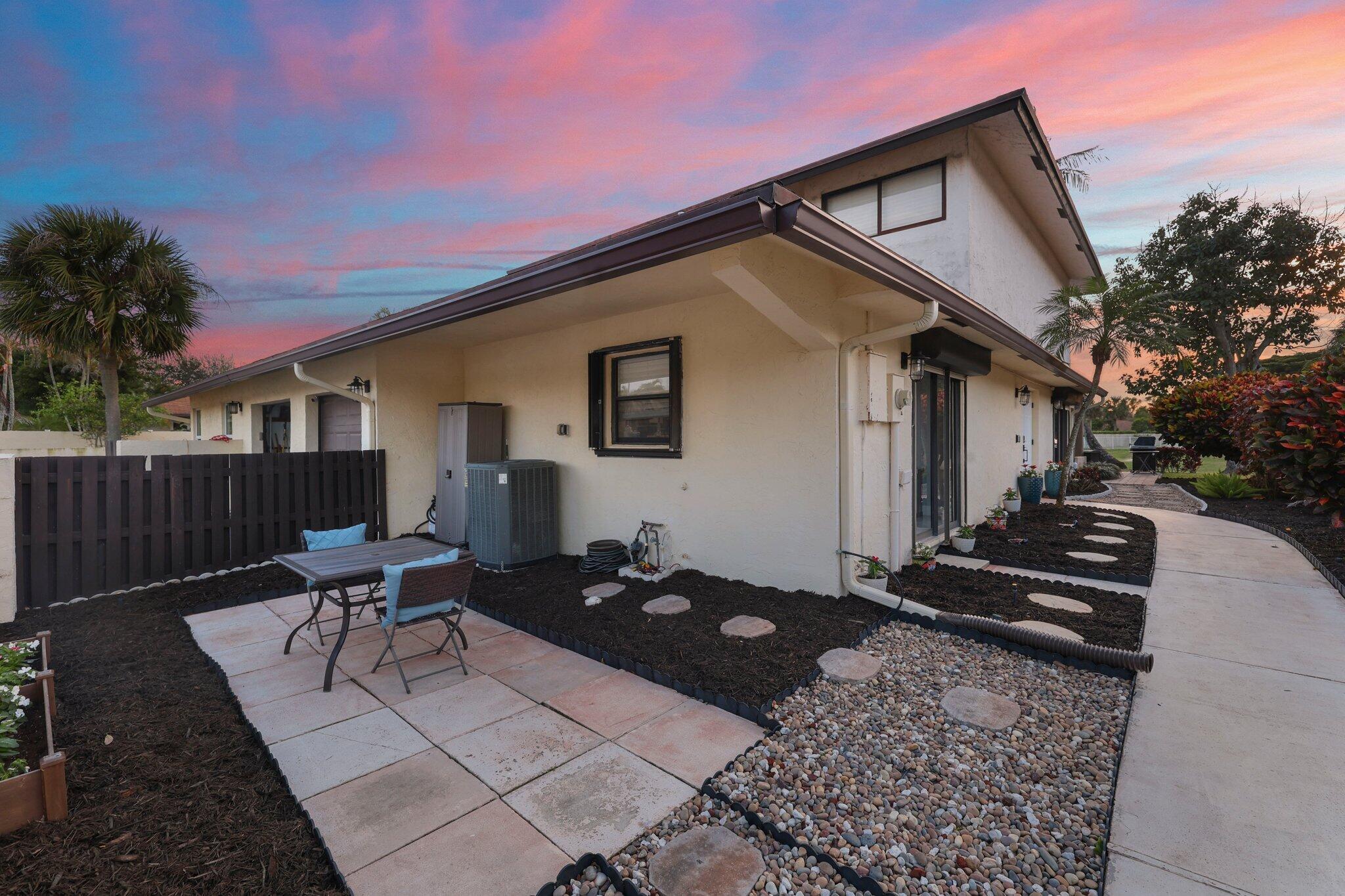 400 Southwest 28th Avenue Delray Beach, FL 33445 - Photo 10 of 53 400 Southwest 28th Ave - 5.jpg-SMALL