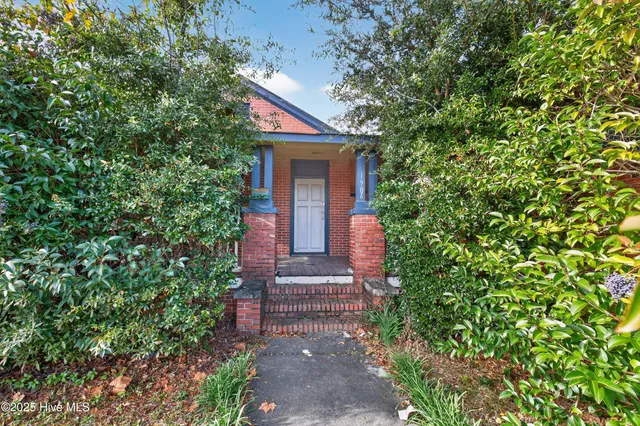 $10,750,000 | 145 Lullwater Drive, Wilmington, NC 28403