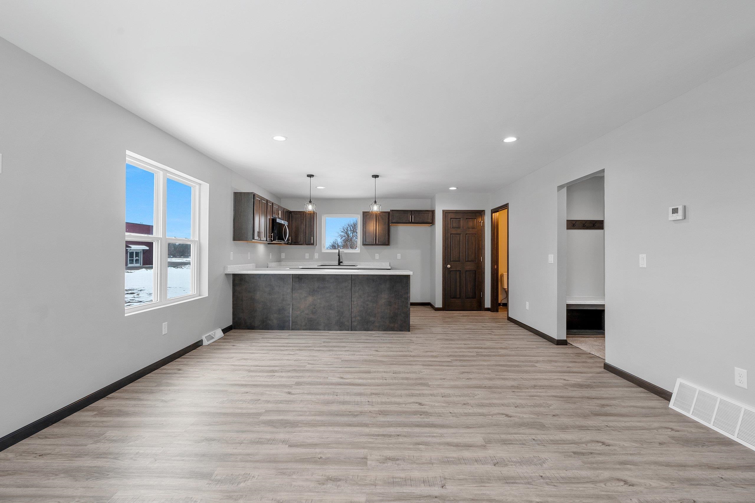 431 Scott Street Ripon, WI 54971 - Photo 11 of 43