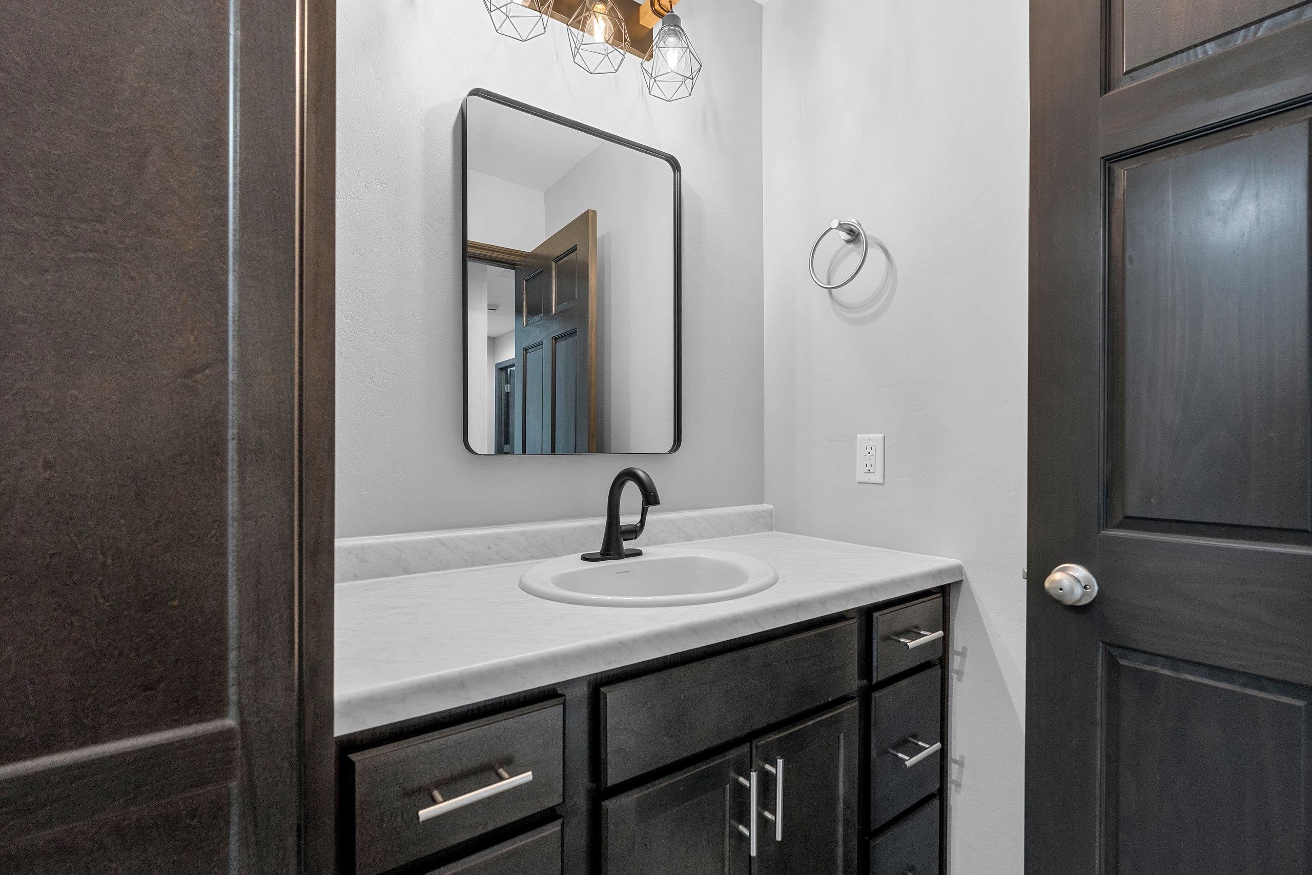 431 Scott Street Ripon, WI 54971 - Photo 12 of 43