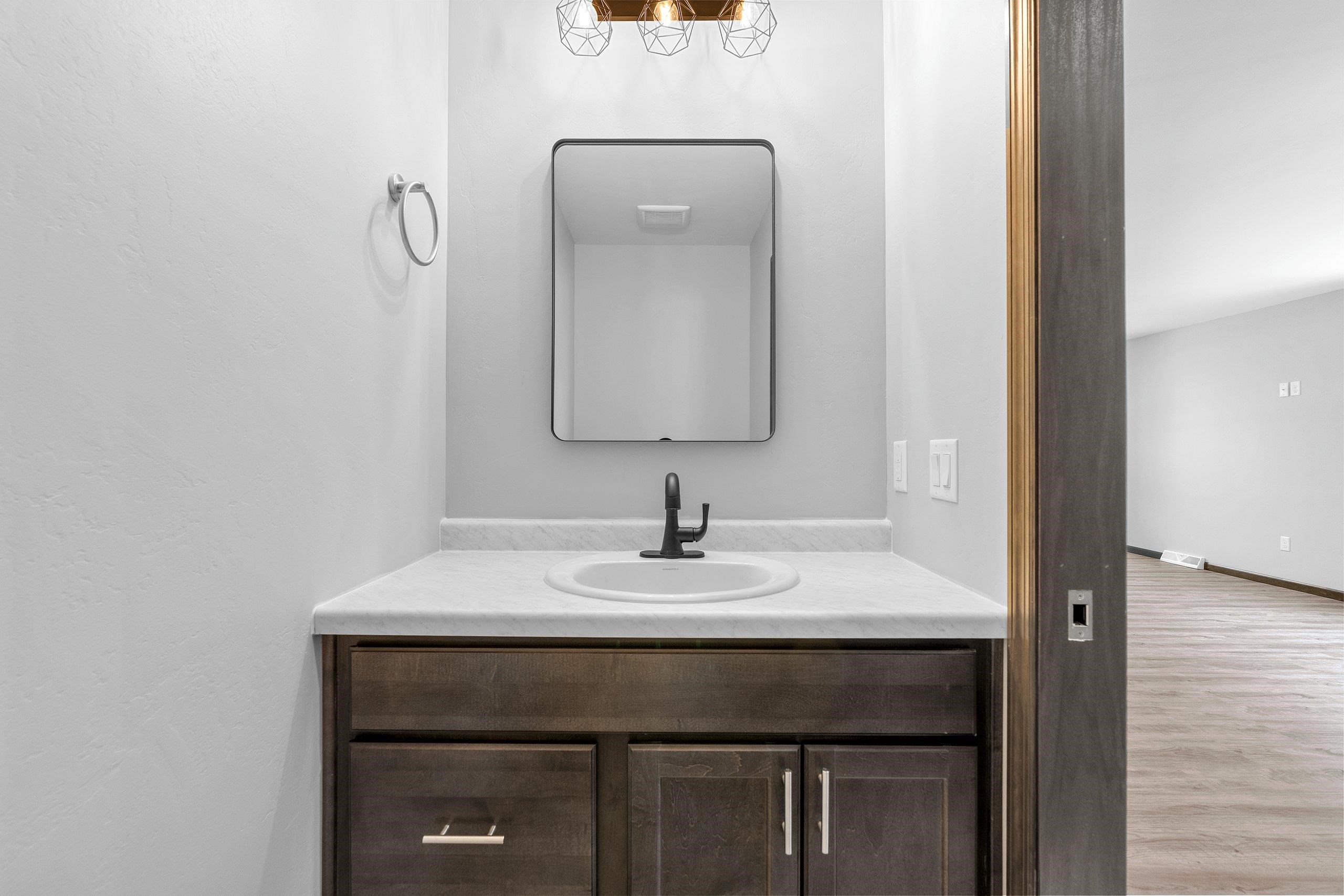 431 Scott Street Ripon, WI 54971 - Photo 14 of 43