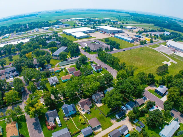 $160,000 | 2040 Mckinney Avenue, Benson, MN 56215