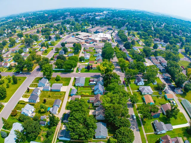 $160,000 | 2040 Mckinney Avenue, Benson, MN 56215