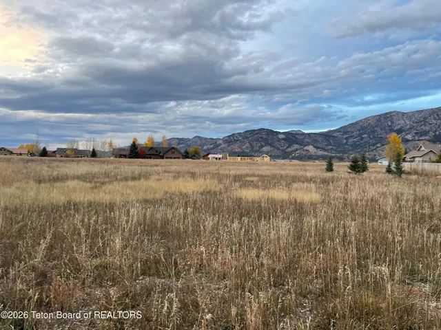 $175,000 | 48 Snake River Drive, Alpine, WY 83128