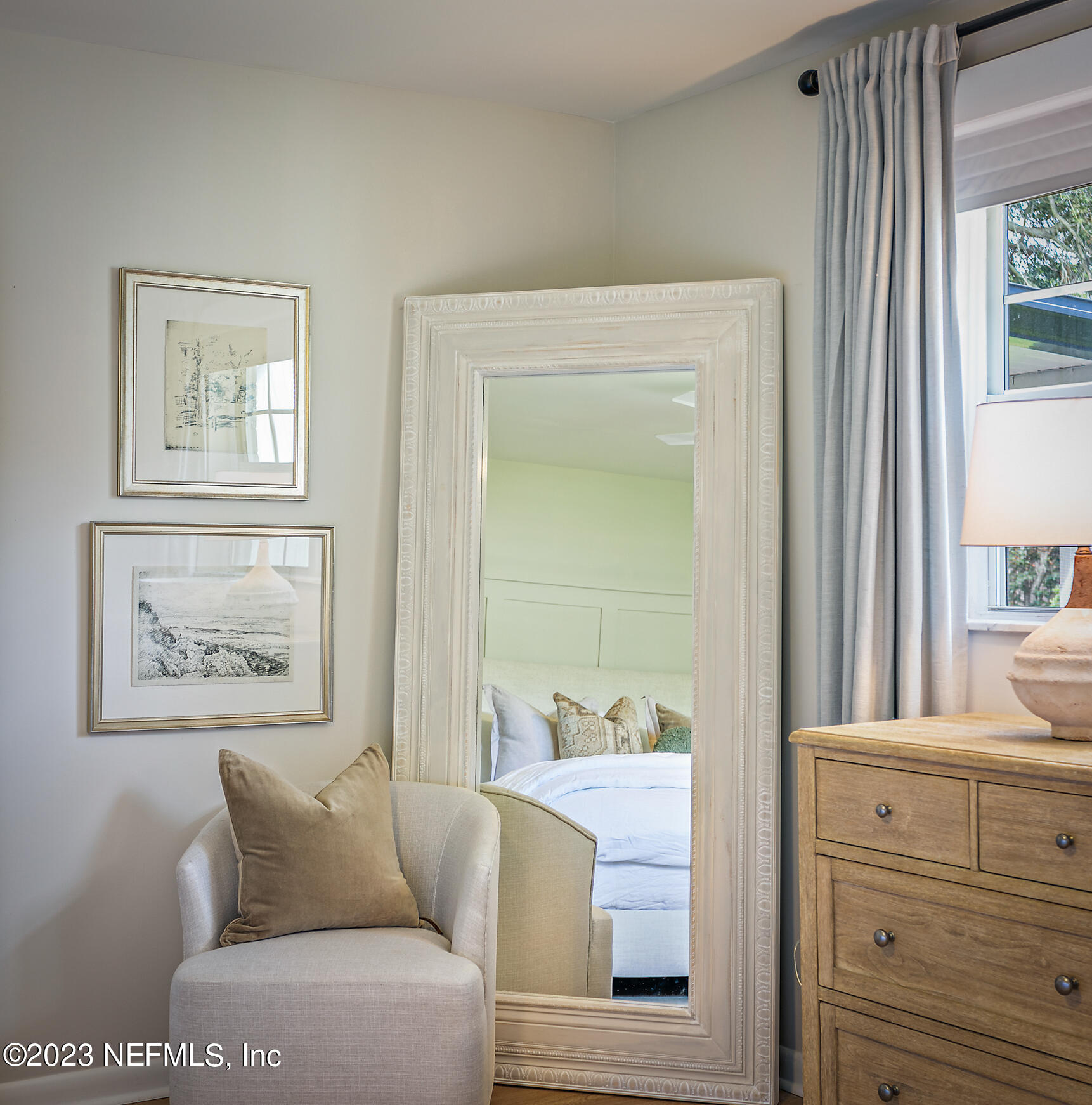 4717 Carlisle Road Jacksonville, FL 32210 - Photo 22 of 46 Perfectly Decorated