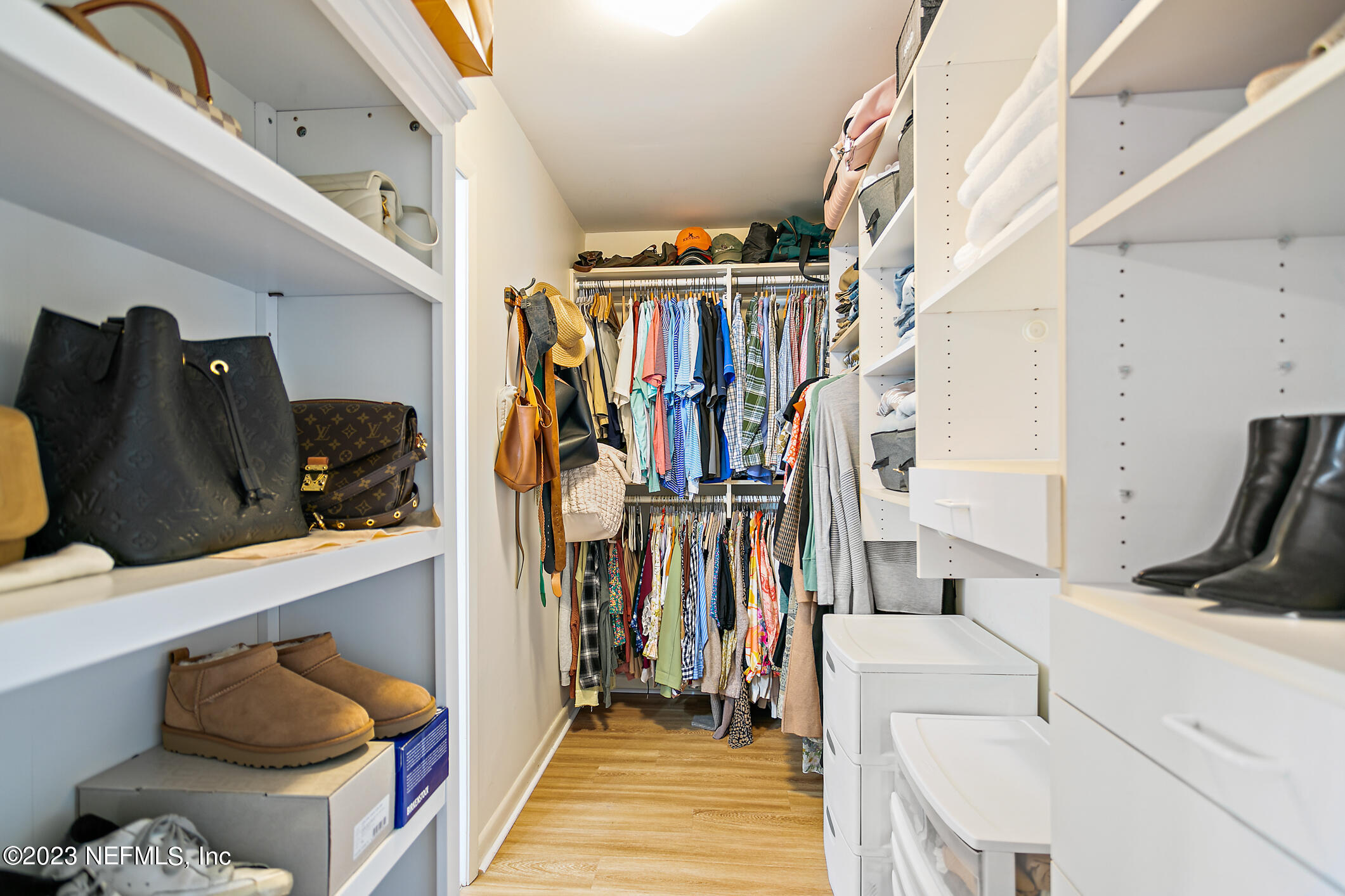 4717 Carlisle Road Jacksonville, FL 32210 - Photo 24 of 46 Beautiful Walk In Closet
